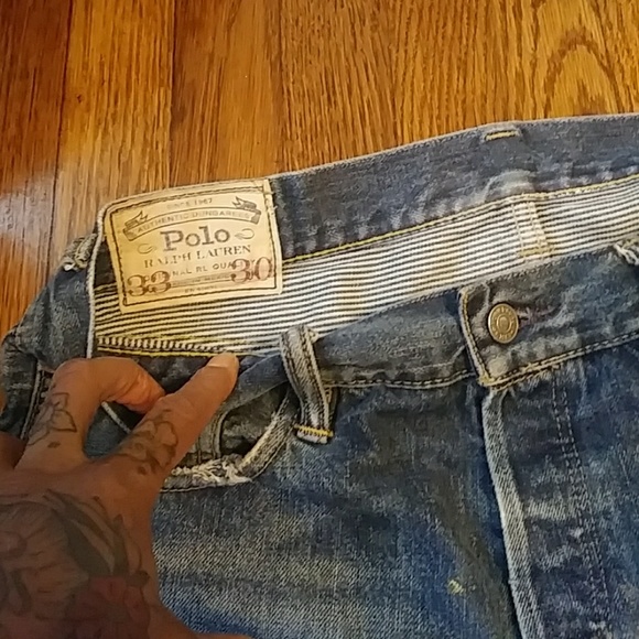 Shorts - Picture 2 of 3